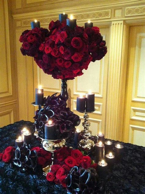 A Black Magic Roses Centerpiece That Will Leave Your Guests in Awe